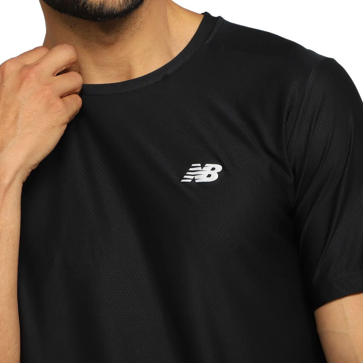 Camiseta New Balance Accelerate Masculina MT23222B-BK - Ativa Esportes