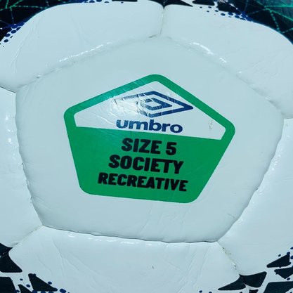 Bola Umbro Society Score Unissex U23TW00014-175
