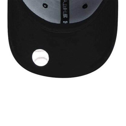 Boné New Era 3930 Mlb NY Yankees Unissex MBV24BON122-C002