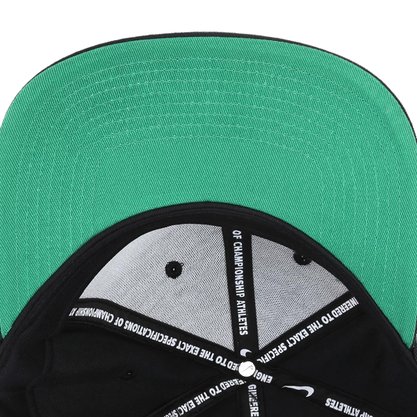 Boné Nike Sportswear Pro Futura Unissex 891284-010