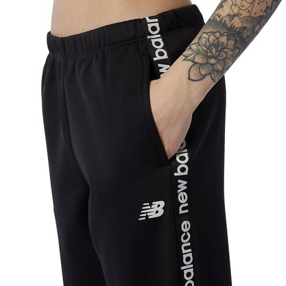 Calça New Balance Relentless Performance Feminina WP13176-BK