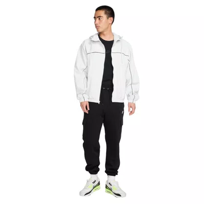 Calça Nike Club Basketball Cargo Masculina FN3805-010