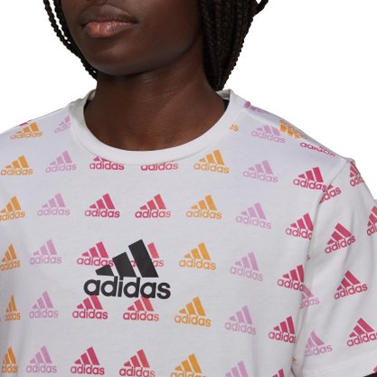 Camiseta Adidas Ess Boyfriend Gradient Logo Fem GL0532
