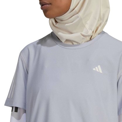 Camiseta Adidas M/C Own The Run Base Feminina IP2041