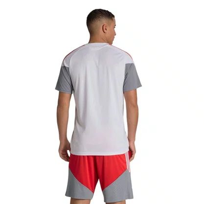 Camiseta Adidas Treino Internacional 26 Masculina KA5429