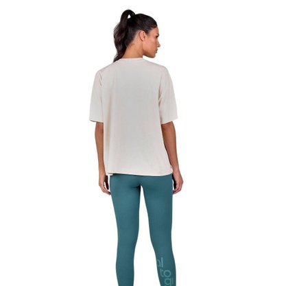 Camiseta Alto Giro Stay Fresh Oversized Fem 2521705-C5972