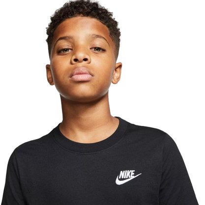 Camiseta Infantil Nike NSW Tee Emb Futura AR5254-010