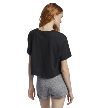 Camiseta Cropped Nike Sportswear Feminina BV6175-010