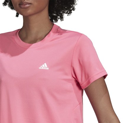 Camiseta Adidas Small Logo Feminina HE6751