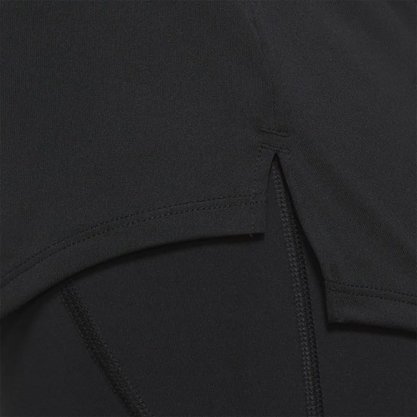 Camiseta Nike Dri One Feminina DD0638-010