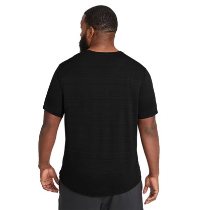 Camiseta Nike Dri-Fit Miler Rule Masculina CU5992-010