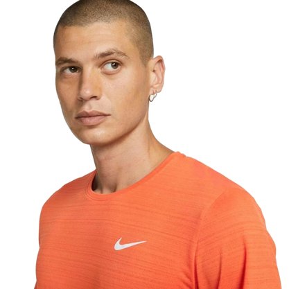 Camiseta Nike Dri-Fit Miler Rule Masculina CU5992-869