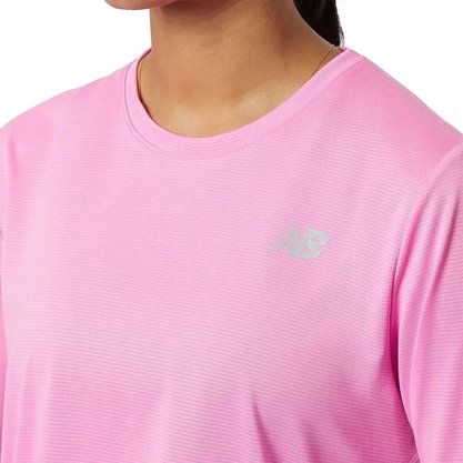 Camiseta New Balance Accelerate Feminina BWT11224VPK