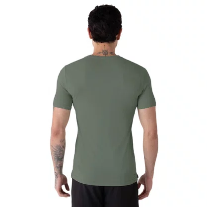 Camiseta New Balance M/C Sport Essentials Masc MT41222B-YST