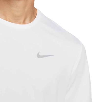 Camiseta Nike M/C Dri-Fit Uv Miler Masculino DV9315-100