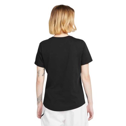 Camiseta Nike M/C NSW Tee Club Feminina DX7902-010