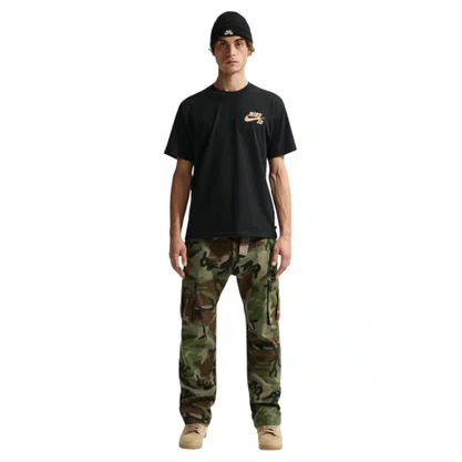 Camiseta Nike M/C Sb Logo Low Brand Masculina DC7817-011