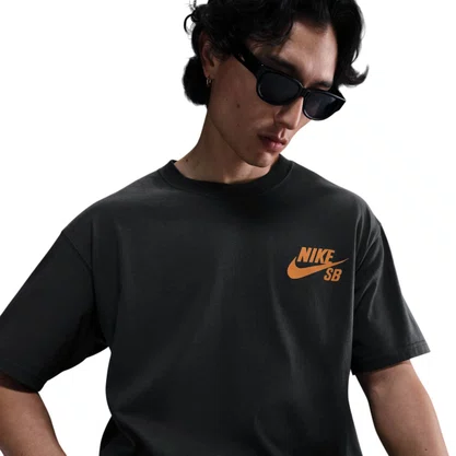 Camiseta Nike M/C Sb Logo Low Brand Masculina DC7817-070