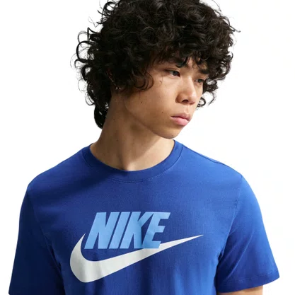 Camiseta Nike M/C Sportswear Icon Futura Masc AR5004-417