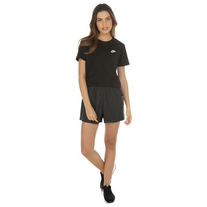 Camiseta Nike Sportswear Asbury Feminina DN2393-010