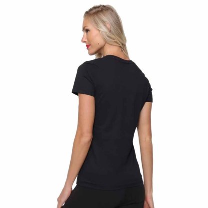 Camiseta Puma Ess Logo Feminina 680768-01