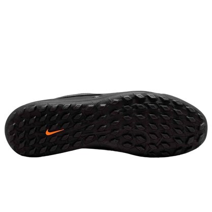 Chuteira Nike Society  Phantom GX Club Masculina DD9486-010