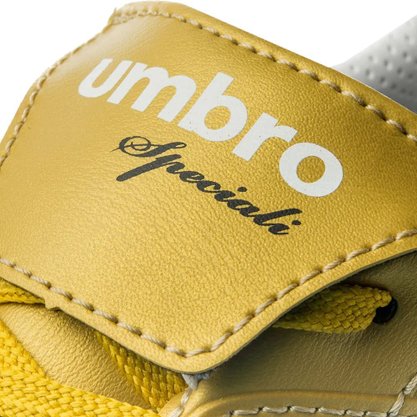 Chuteira Society Umbro Speciali III Masculina U01FB002003