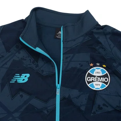 Jaqueta New Balance Grêmio Pré Jogo 2026 Masc MJ831811-MTC