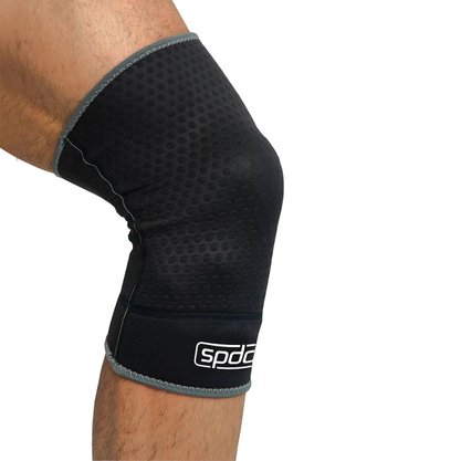 Joelheira Speedo Premium Unissex B70003-180