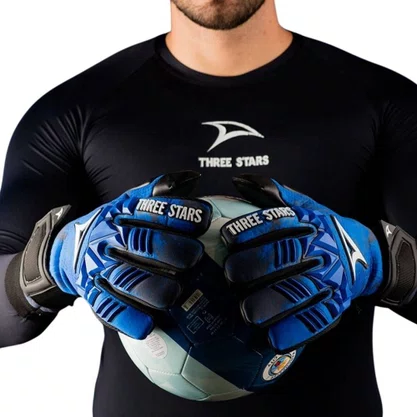 Luva Campo Three stars de Goleiro Thunder Unissex 28
