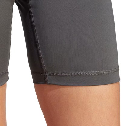 Shorts Adidas Essentials Latin Fit Feminino IA1907