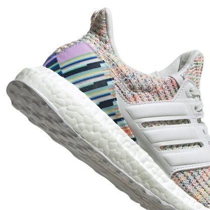 Tênis Adidas UltraBoost Feminino F34079
