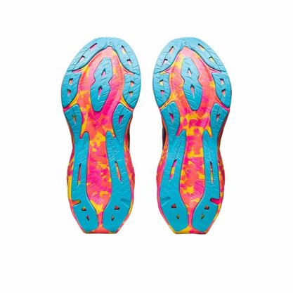 Tênis Asics Novablast 3 Color Injection Feminino 1012B612-400