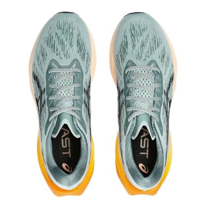 Tênis Asics Novablast 3 Masculino 1011B458-404