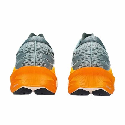 Tênis Asics Novablast 3 Masculino 1011B458-404