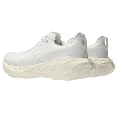 Tênis Asics Novablast 4 Feminino 1012B510-102