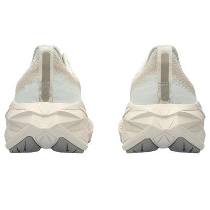 Tênis Asics Novablast 4 Feminino 1012B510-250