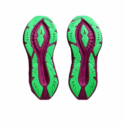 Tênis Asics Novablast 4 Lite Show Feminino 1012B699-001