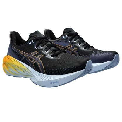 Tênis Asics Novablast 4 Masculino 1011B693-001
