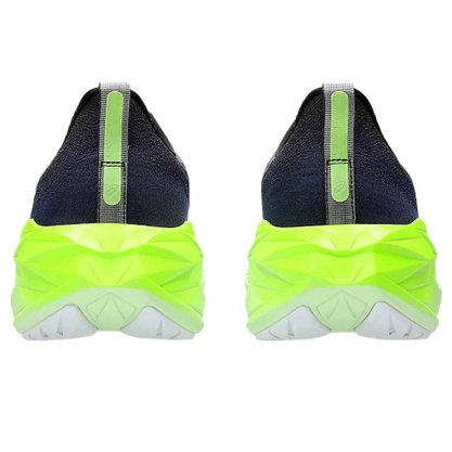 Tênis Asics Novablast 4 Masculino 1011B693-003
