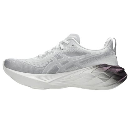 Tênis Asics Novablast 4 Platinum Feminino 1012B722-100