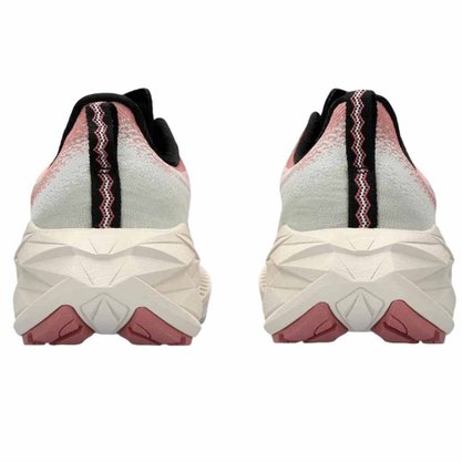Tênis Asics Novablast 4 Tr Feminino 1012B654-250
