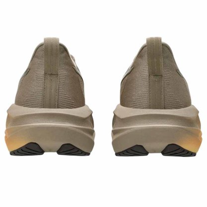 Tênis Asics Novablast 5 Luxe Platinum Feminino 1012B815-020