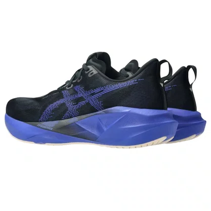 Tênis Asics Novablast 5 Masculino 1011B974-004
