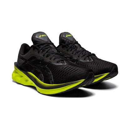Tênis Asics Novablast Masculino 1011A681-003