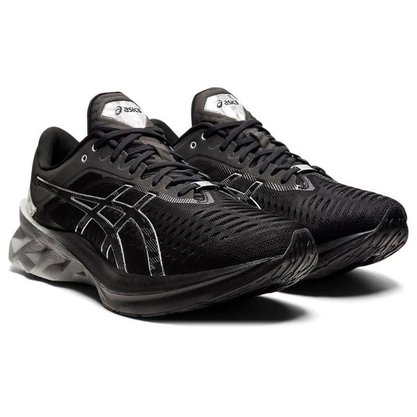Tênis Asics Novablast Platinum Masculino 1011B157-001