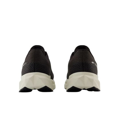 Tênis New Balance Fuelcell Propel V5 Masculino MFCPRCB5