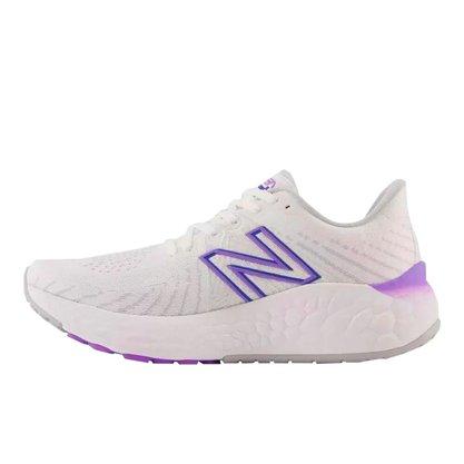 Tênis New Balance Vongo v5 Feminino WVNGONE5