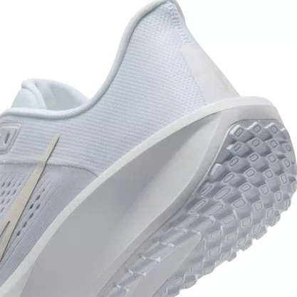 Tênis Nike Quest 6 Feminino FD6034-106