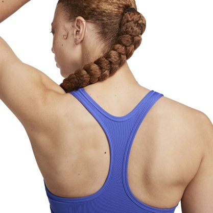 Top Nike Swoosh Light Support Feminino DX6817-413